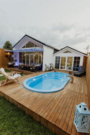Marine House 3 Sıcak Havuz ve Jakuzili